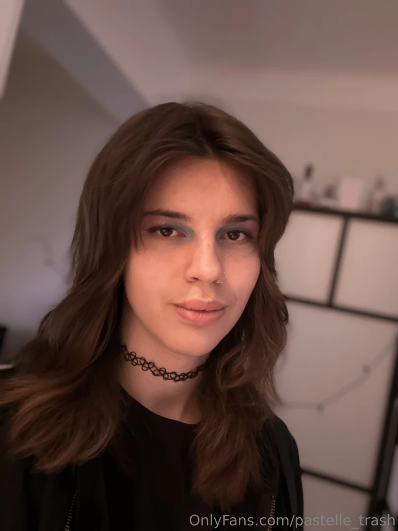 Is saying good morning with a selfie okay or should i come up with a 