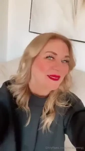 Online and available to chat with you