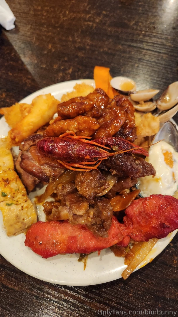 I went to an ayce buffet yesterday and cleared 7 plates in total but i part 2 