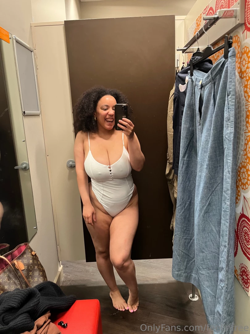 Every changing room is an opportunity to take private photoshoot part 1 