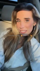 If you missed my live i ll be live again at 2 30pm cst essays me back