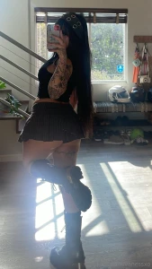 Which pic do you like better part 14
