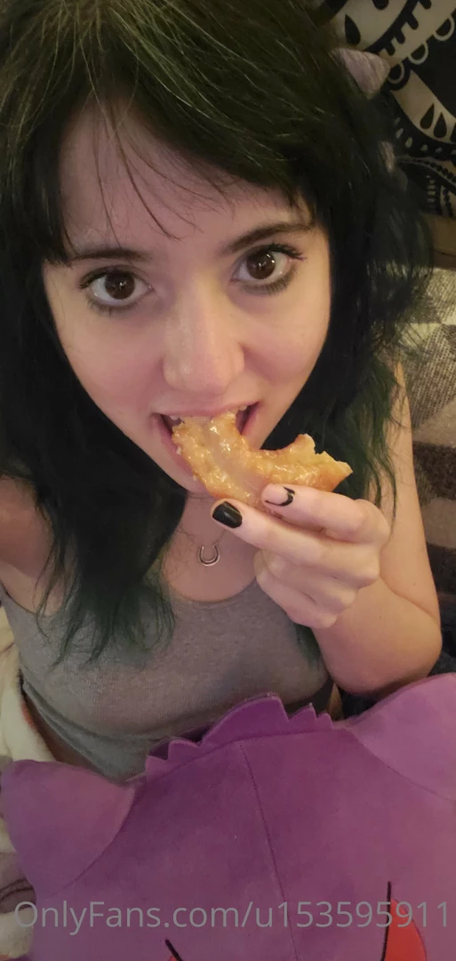Morning everybody it d definitely a donut day 