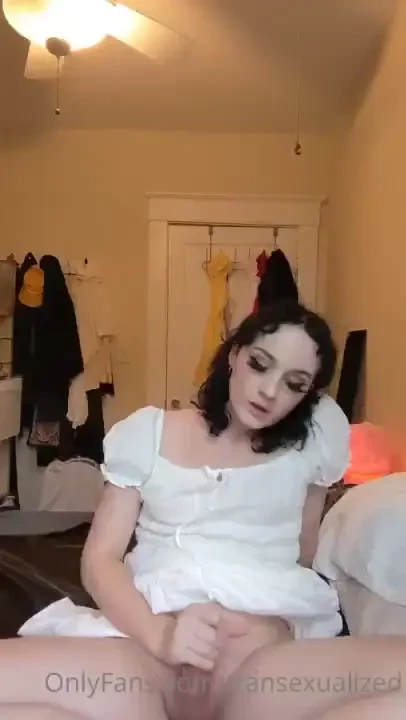 Accidentally made the classiest masturbation video ever by taking it 
