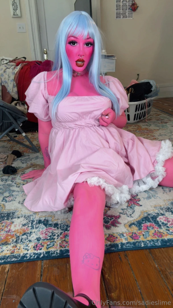 A whiff of me and you re in heat be honest 