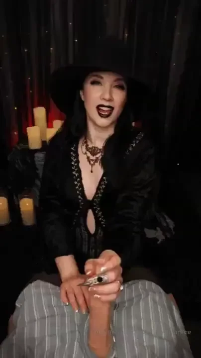 Join my cum coven and let me milk you of every last drop https 