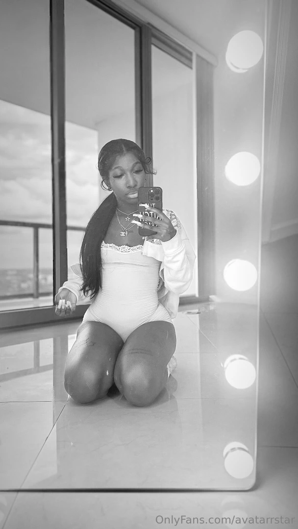 Waiting for ya ll to reply your messages part 1 