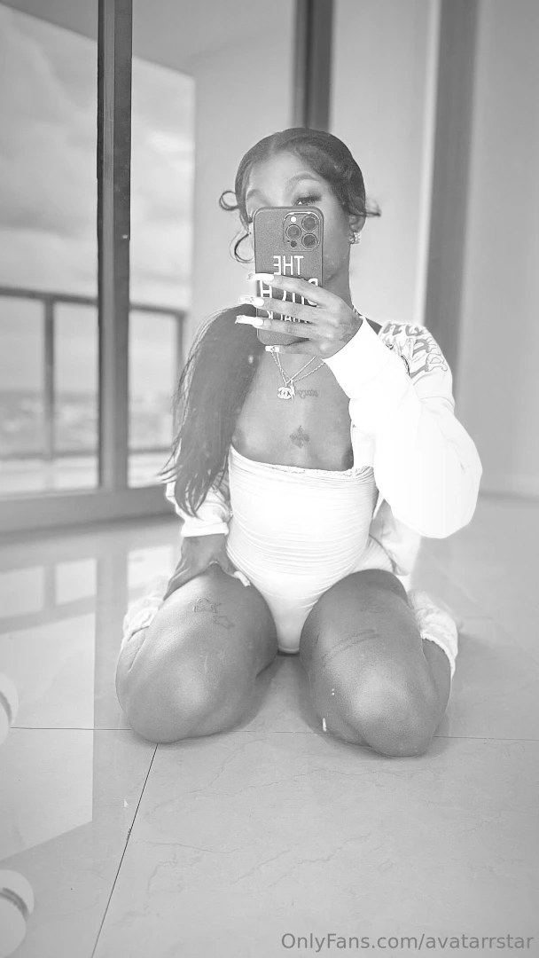 Waiting for ya ll to reply your messages 