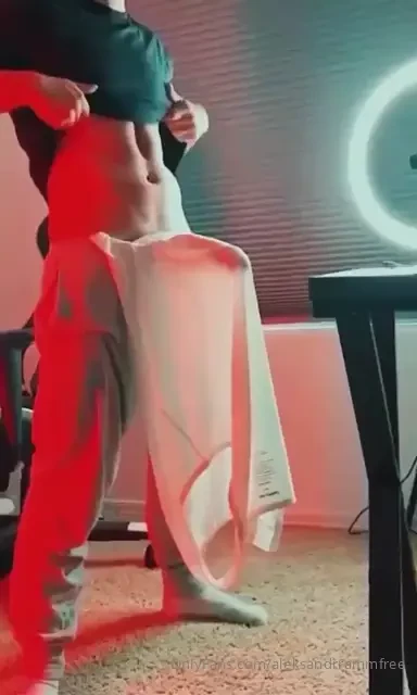 Brian_griffin everybody check out my friend brian griffin killer ass part 21 