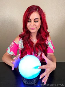 Oh no this magic crystal ball has captured me i m in a deep trance