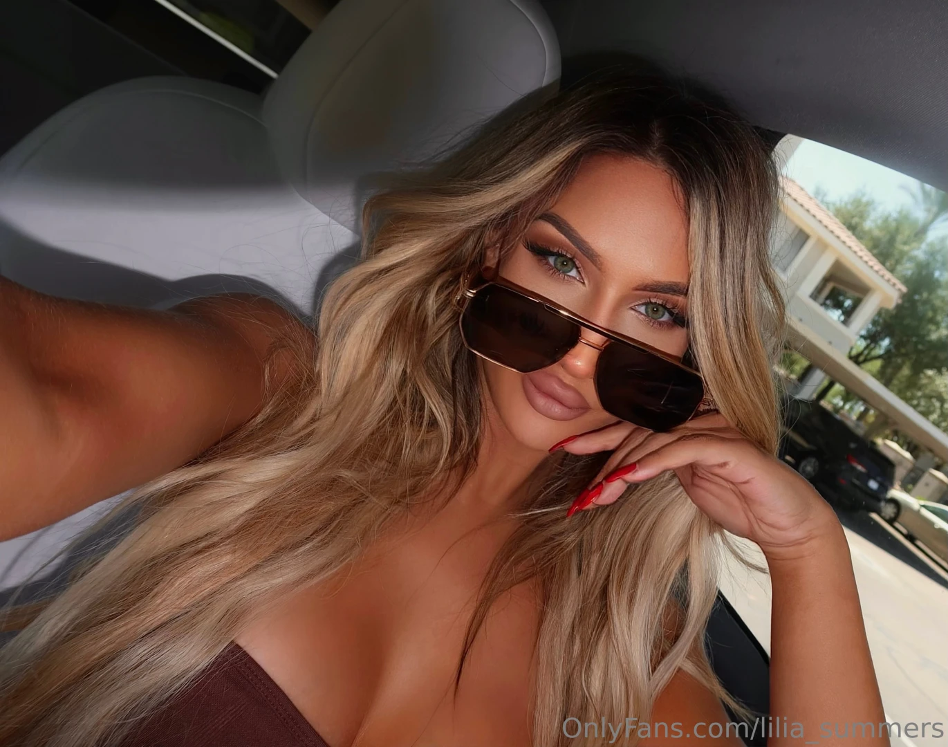 Look into my eyes amp i ll make u fall in love 