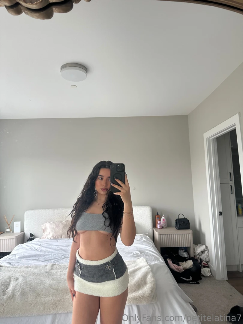 I have a new vid coming out tonight what do you think it is 