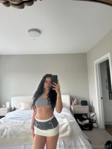 I have a new vid coming out tonight what do you think it is