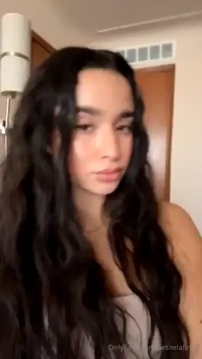 Petitelatina7 part 1 