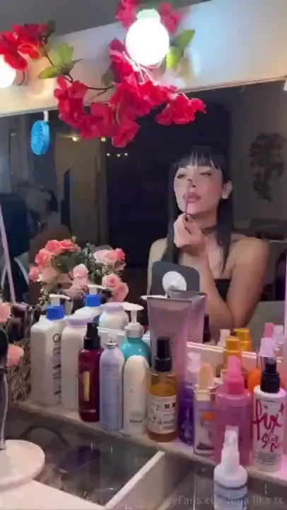 I hope you smiled back at me if you did then dm me too 