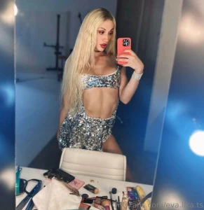 A mess or a creative disorder