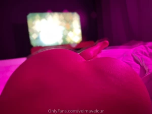 Can you imagine walking in on me in the deepest sleep i wonder what