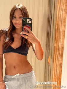 Bella baby is the sweetest girl on of cum and get a taste isabellaroy