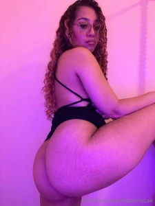 Cravingcaramelfree this thicc slut loves to squirt and is looking for part 40