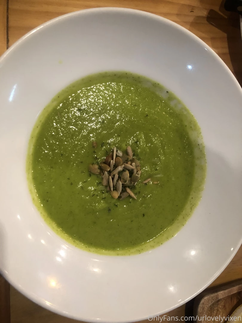 Food for me and food for my new friends wish you a beautiful night my part 1 