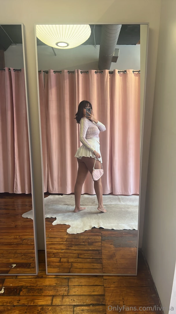 Confidence is my best accessory and i m rocking it 