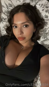 Write your name on my tits in your cum