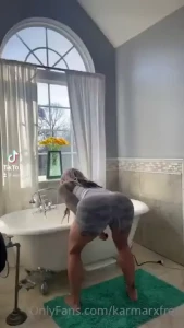 Was home alone amp horny so i went upstairs watch as my fat titties