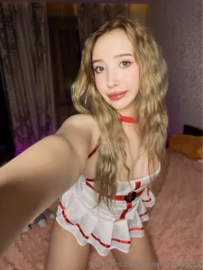 Awwww something interesting x