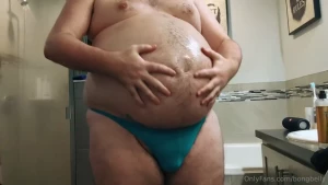 New year new fat oiled up belly with commentary