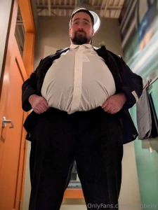 Daddy needs help getting out of his new suit