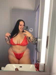 Red looks so sexy on me don t you think part 1