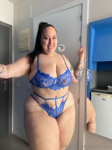 Tits or thighs part 1