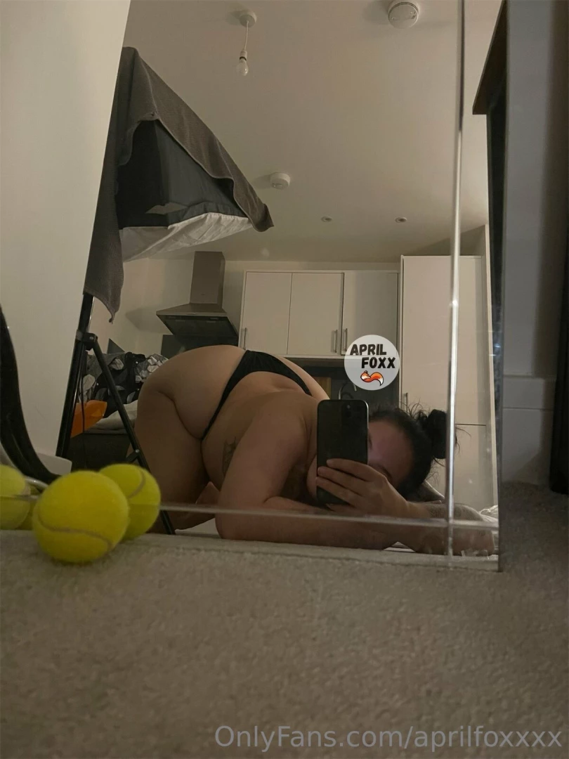 Let s fuck in the mirror like this 