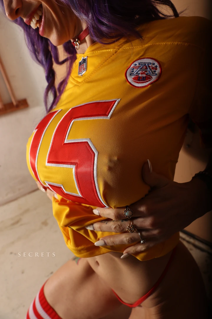 Who else is ready for preseason to start 