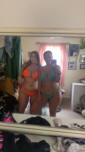 Randifbabyy is sexy as fuck unlock lots of tiddies hers are giant next