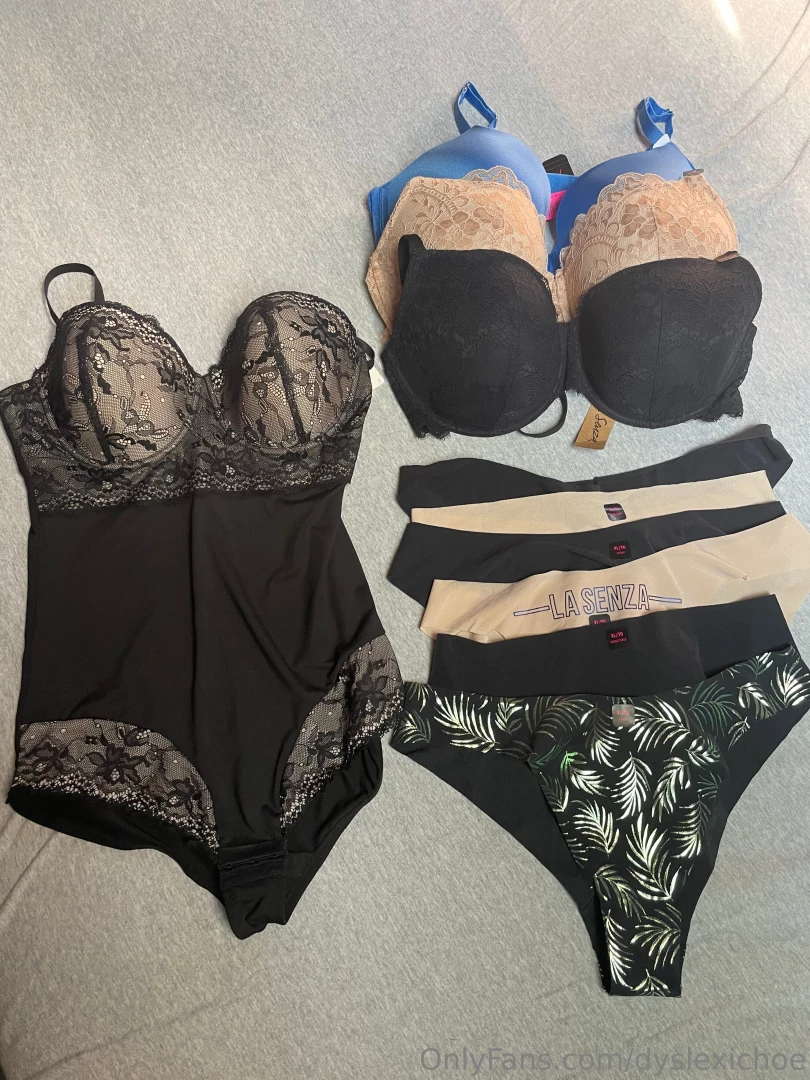 Just some new purchases should i do a try on haul part 1 