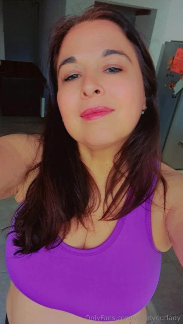 Hello baby i am available to make all your fantasies come true send me 