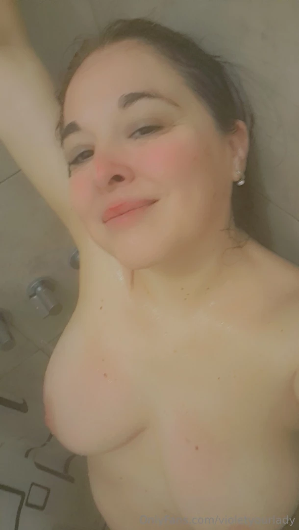 I took a shower to lower my fever but i m hornier than ever send me a 