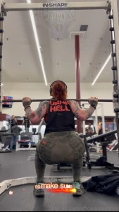 Workout wednesday - leg day tips are appreciated - free to subs over