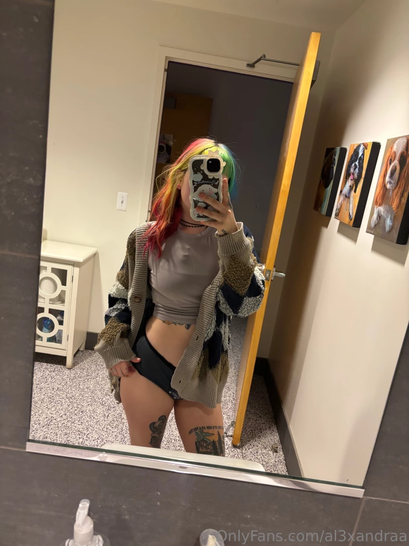 Oops i hope nobody walks in part 1 