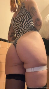 Surprise mini post 3