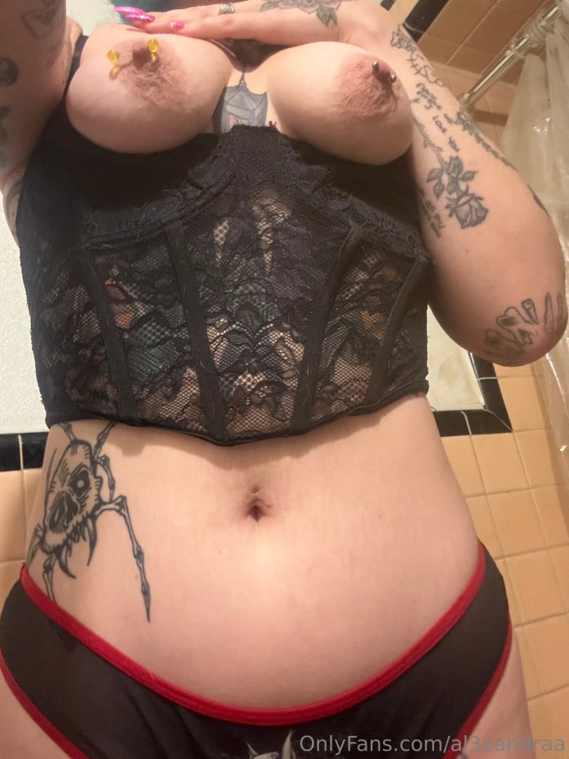 Titties on thursday part 2 