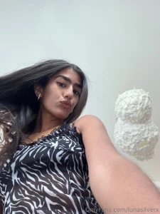 I made a new hot grwm vid for you so unlock it and let your mind fly part 8