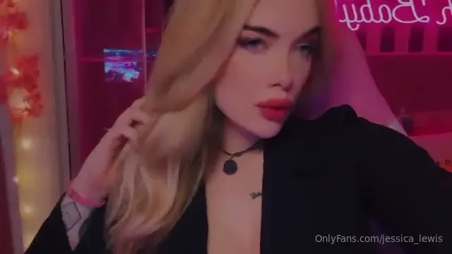 Ready to fulfill all your fantasies in custom videos come to my dm 
