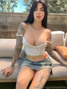 Vip has nbsp free messaging nbsp so we can chat alll night long https