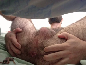 Hurry up i don t know what you re waiting for