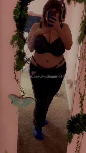 I look pretty good in red part 1