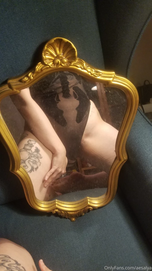 So you decided on spooky there are some far more hot pics waiting if part 1 