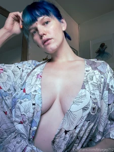 Travel mystery bruises and a blemish right between my eyes but quick