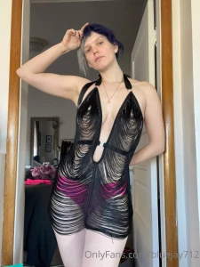 I m doing another shoot on wednesday so i got some new stuff to wear